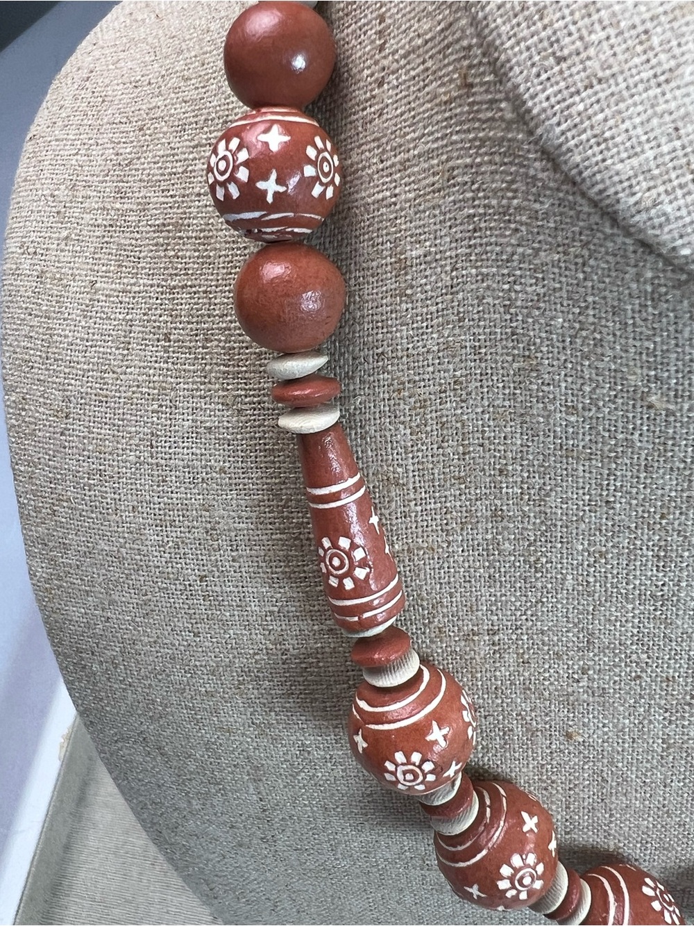 Vintage Terracotta Colored Floral Bead Necklace - Picture 5 of 11